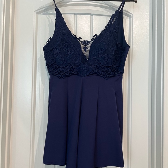 Hello Molly Lace Top Mini Romper Playsuit in Navy - Picture 3 of 6